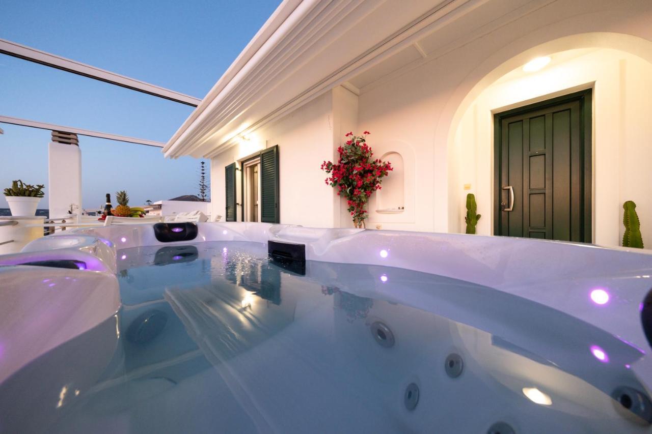 Panos Luxury Suite Páros Zewnętrze zdjęcie